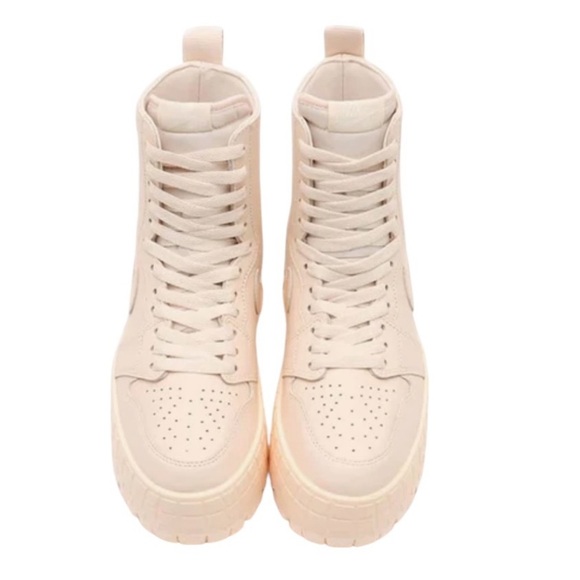 Nike Air Jordan 1 Brooklyn High Top Chunky Platform Leather Boot Size 9.5 New - Picture 2 of 12